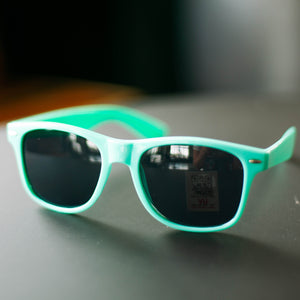 the front view of the Boulevard Mint Sunglasses.